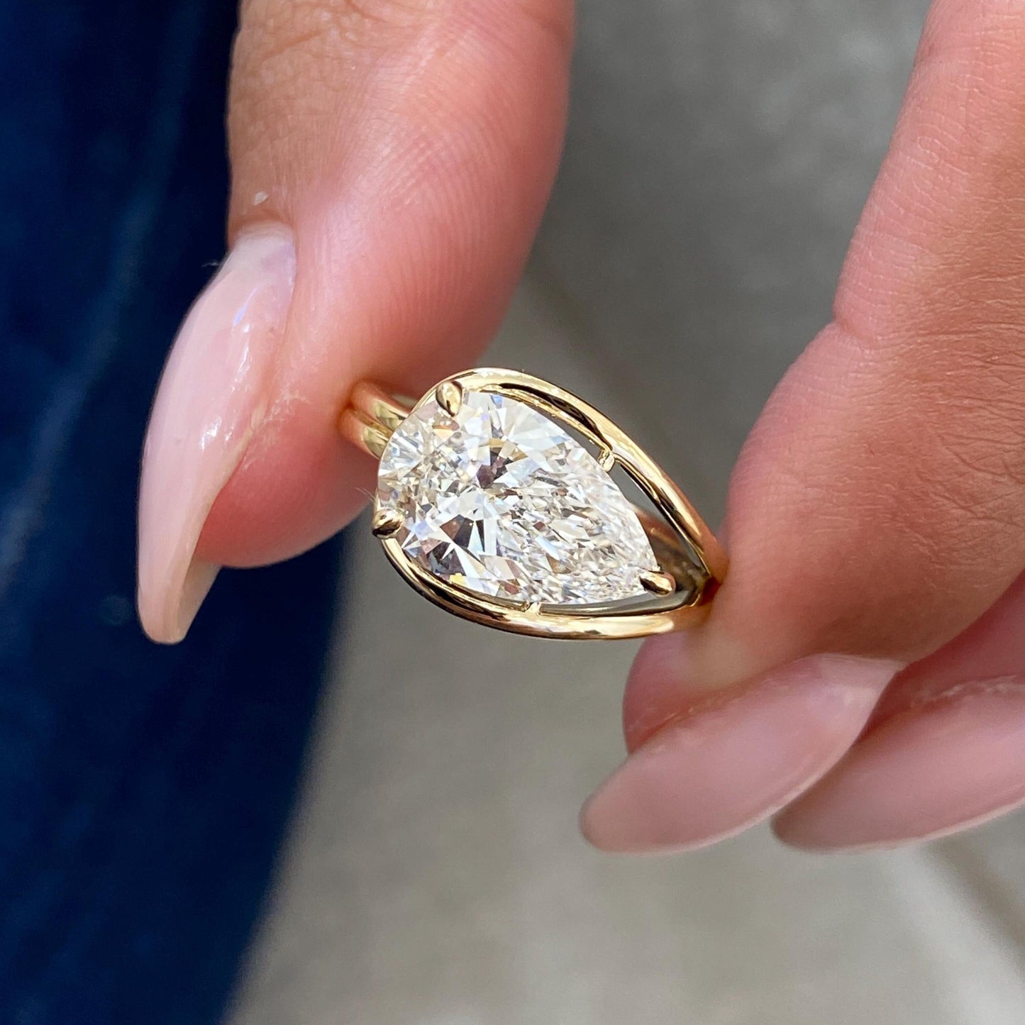 5 Ct Pear Cut Moissanite Split Shank Solitaire Diamond Engagement Ring