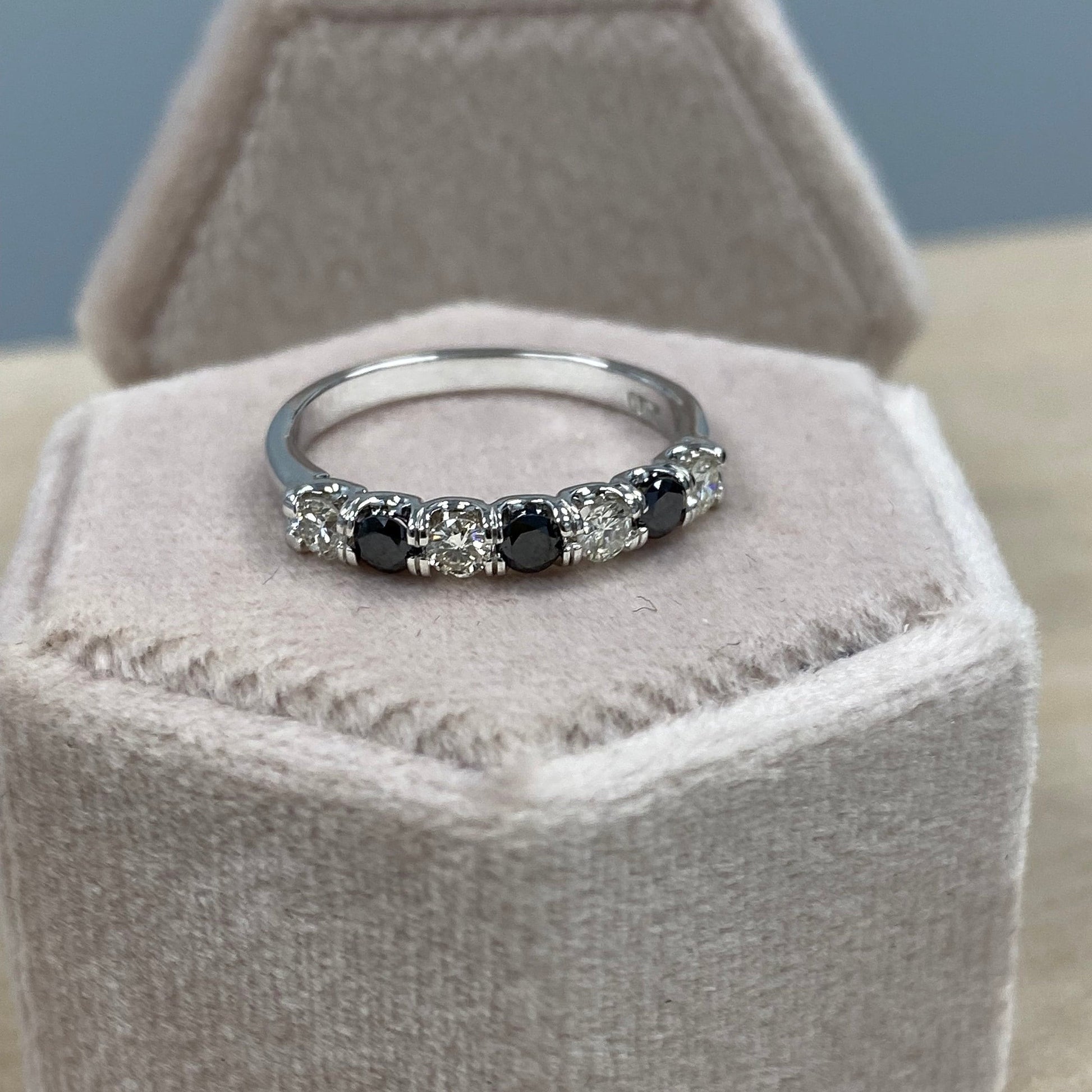 0.56 Ct Round Cut White Black Lab Grown Diamond 7 Stone Stacking Anniversary Wedding Band