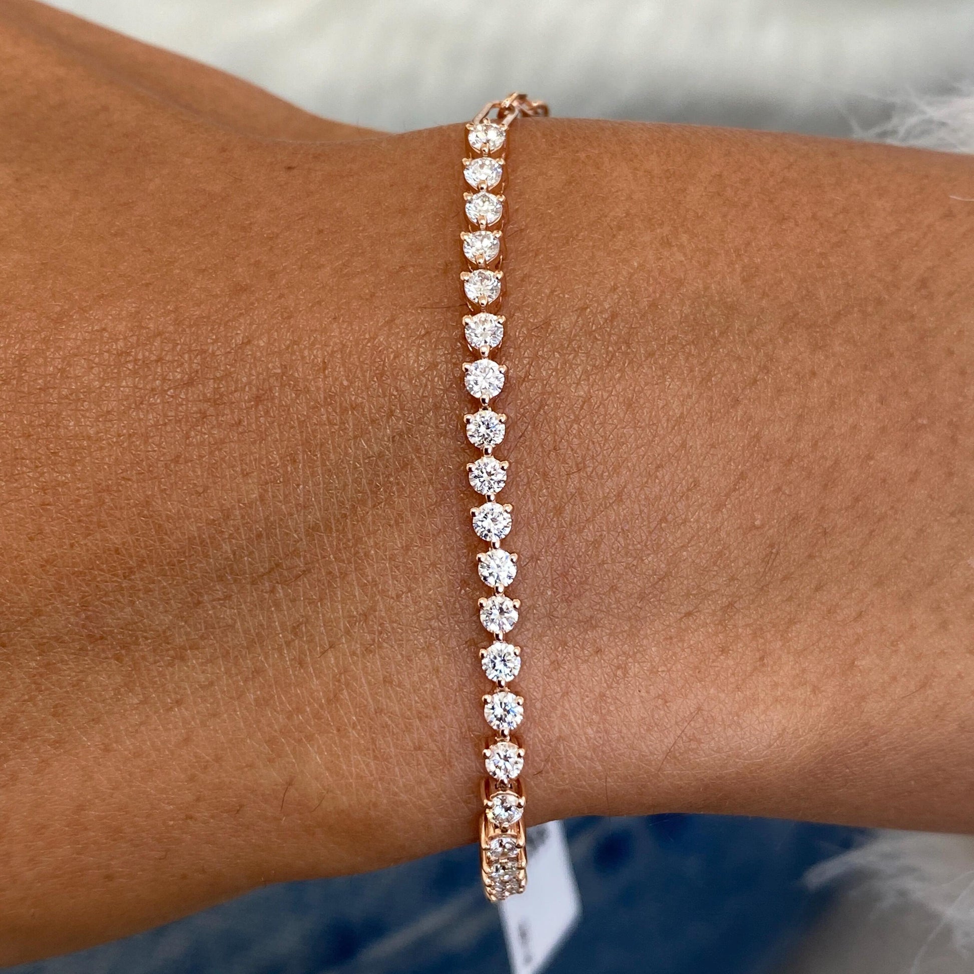 1.00Ct Round Cut Moissanite Diamond Dazzling Elegance Half Eternity Tennis Bracelet
