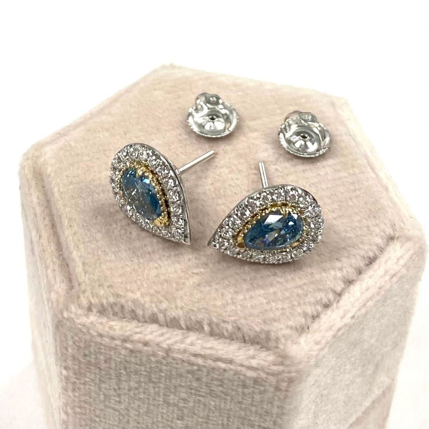 1.40CT Lab Grown Blue Pear Diamond Round Halo Design Stud Earrings