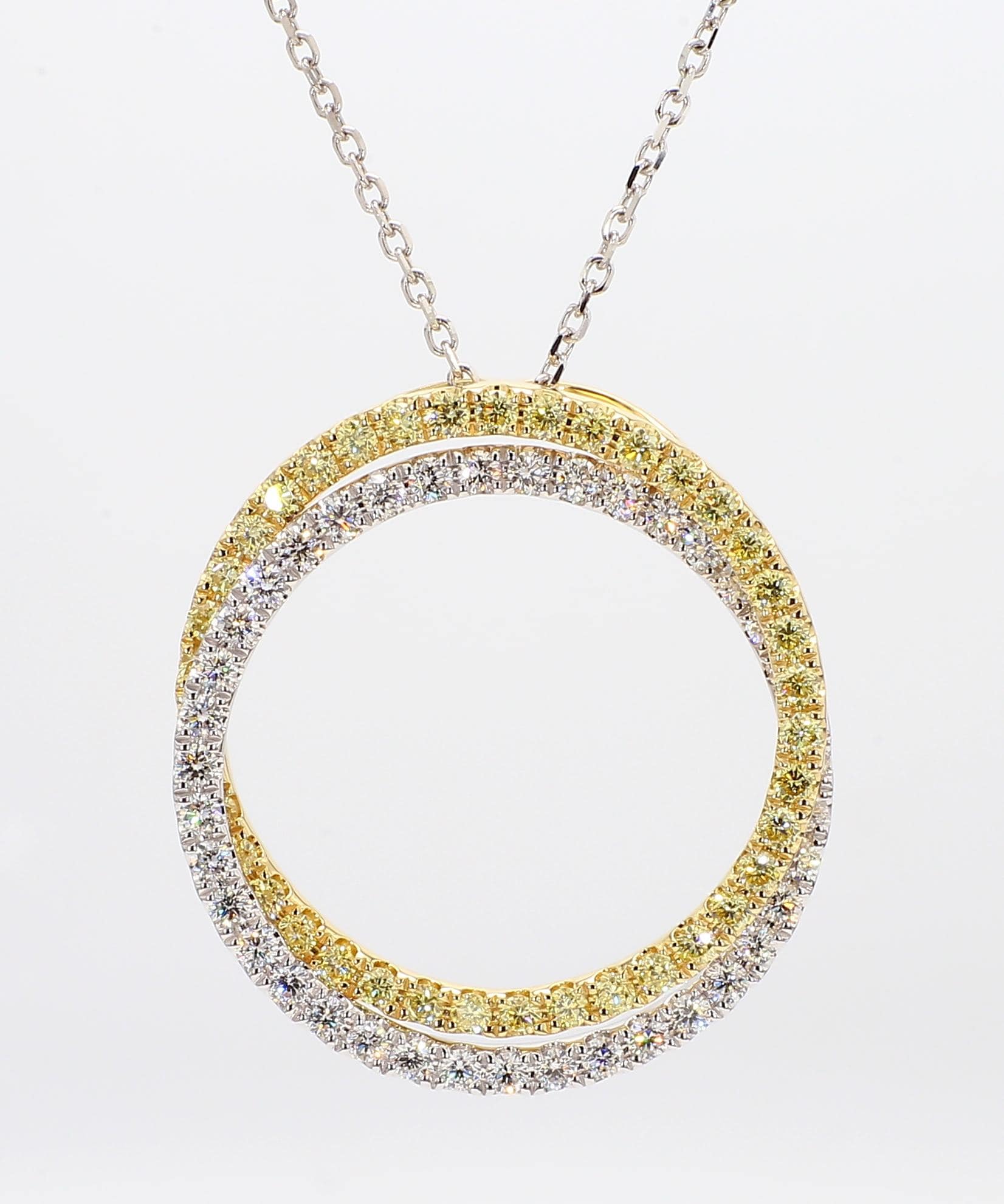 1.65TCW White & Yellow Round Cut Lab Grown Diamond beautiful Circle pendant