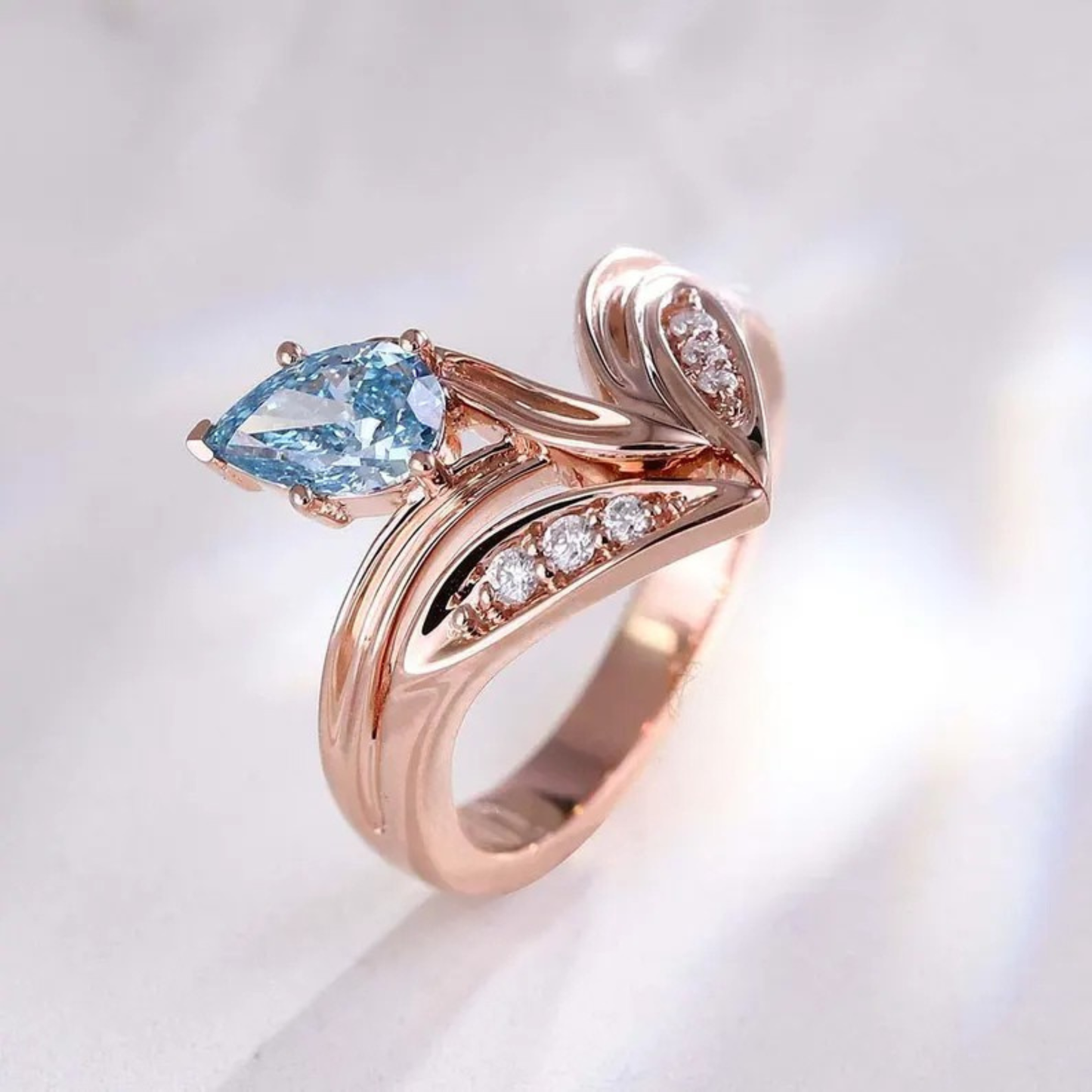 14K Solid Gold  Art Deco Pear Vivid Blue Lab Grown Diamond Engagement Ring Antique Wedding Gifts For Her