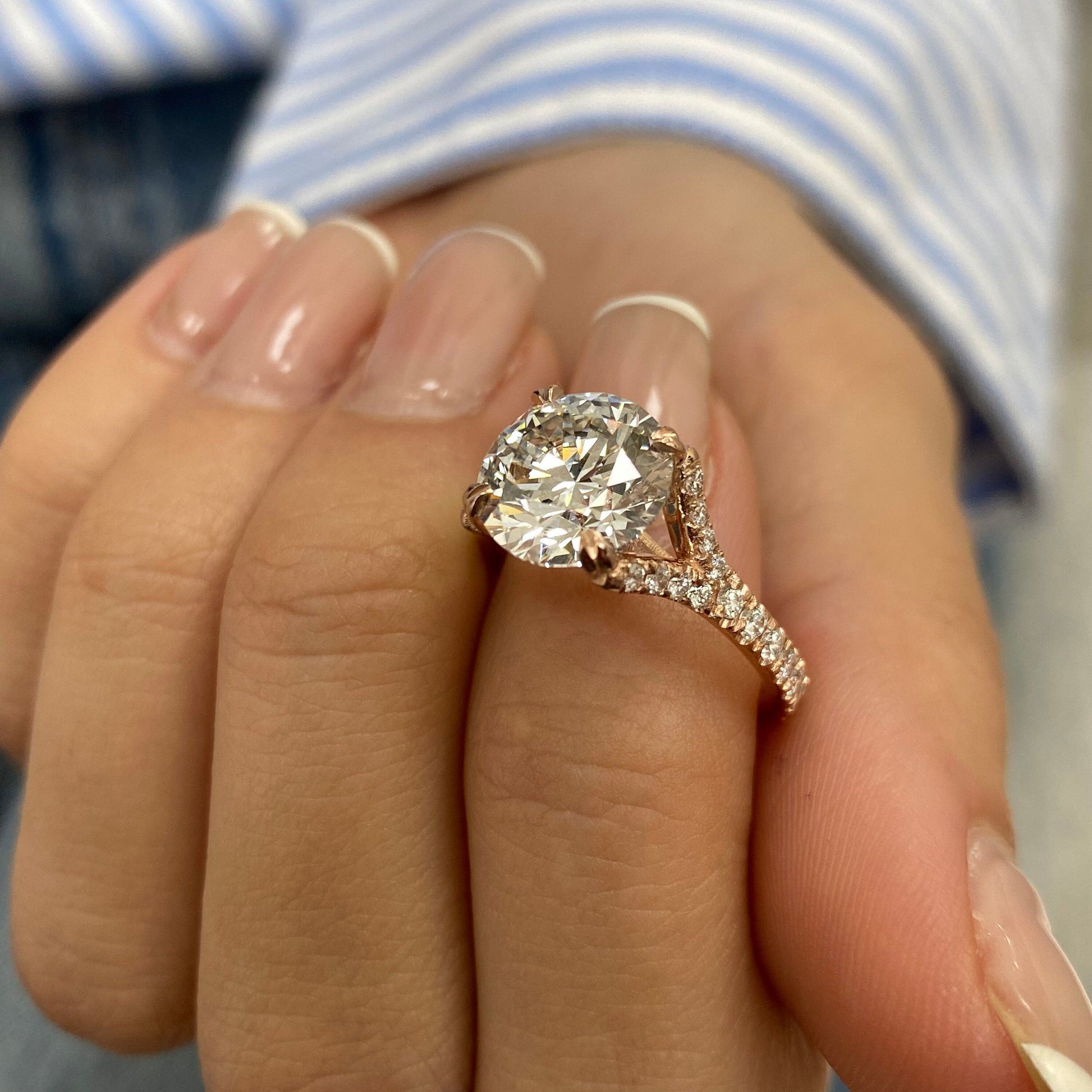 3.45 Ct Moissanite Round Cut Diamond Split Shank Engagement Ring Solid 14kt Gold Ring