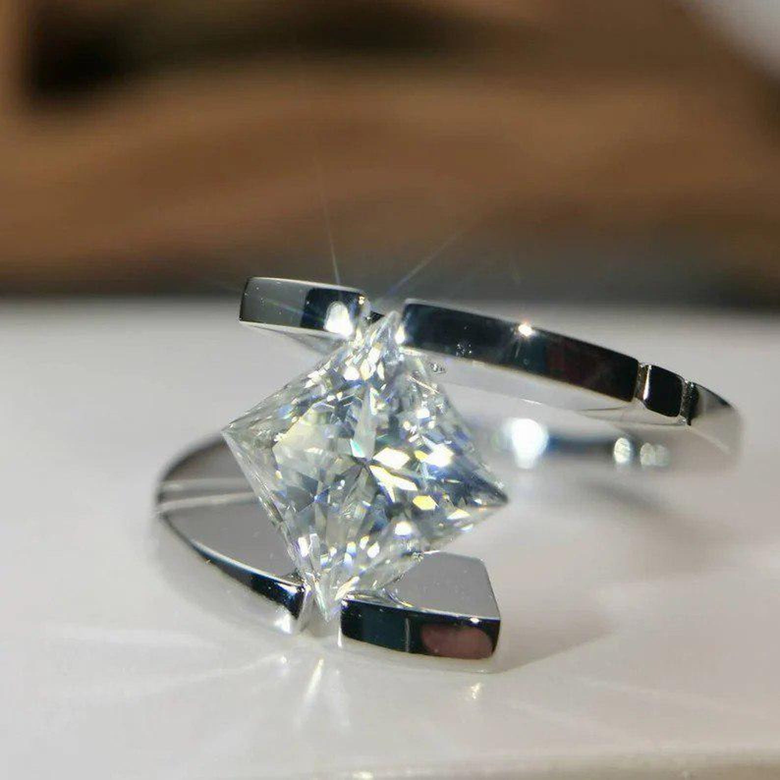 3CT Princess Cut Moissanite Floating Tension Set Design Engagement Ring For Woman