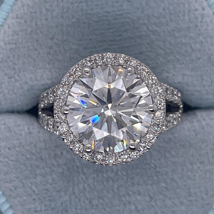 5.55CT Round Cut Moissanite Diamond Split Shank Classic Style Halo Engagement Ring