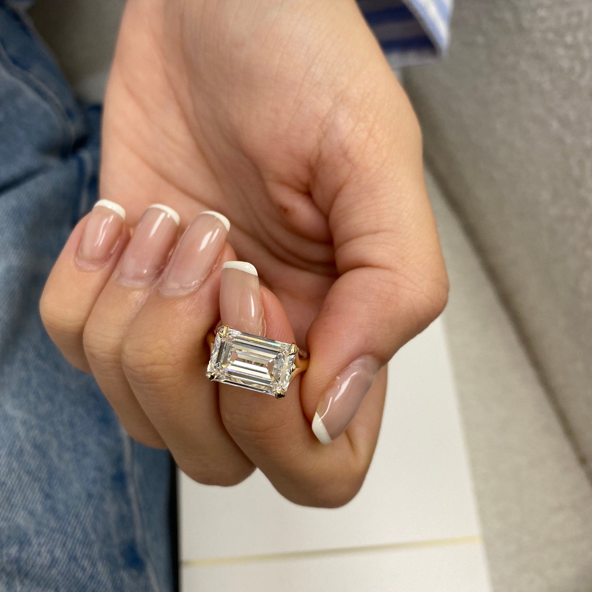 6 Ct Emerald Cut Moissanite Diamond Horizontal Solitaire Proposal Engagement Ring
