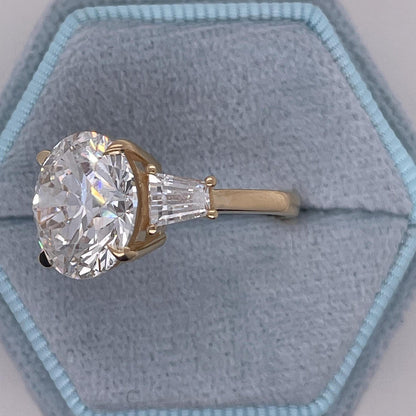 7 CT Round Cut Moissanite  Diamond  Side Baguettes Three Stone Engagement Ring