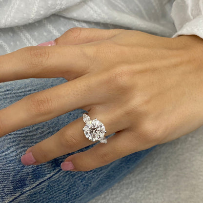 Huge 7.80 CT Round & Side Pear Cut Moissanite Diamond Three Stone Engagement Ring