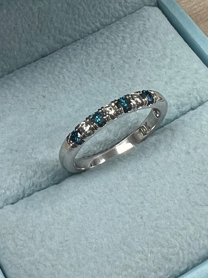 0.35Ct Alternating Design White Blue Lab Grown Diamond 7 Stone Stacking Anniversary Wedding Band