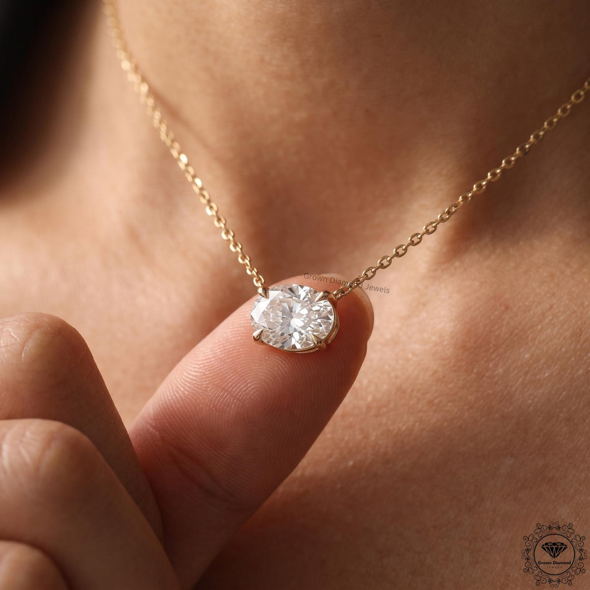 East West Oval Lab Grown Diamond Solitaire Pendant 14K Gold - GrownDiamondJewels