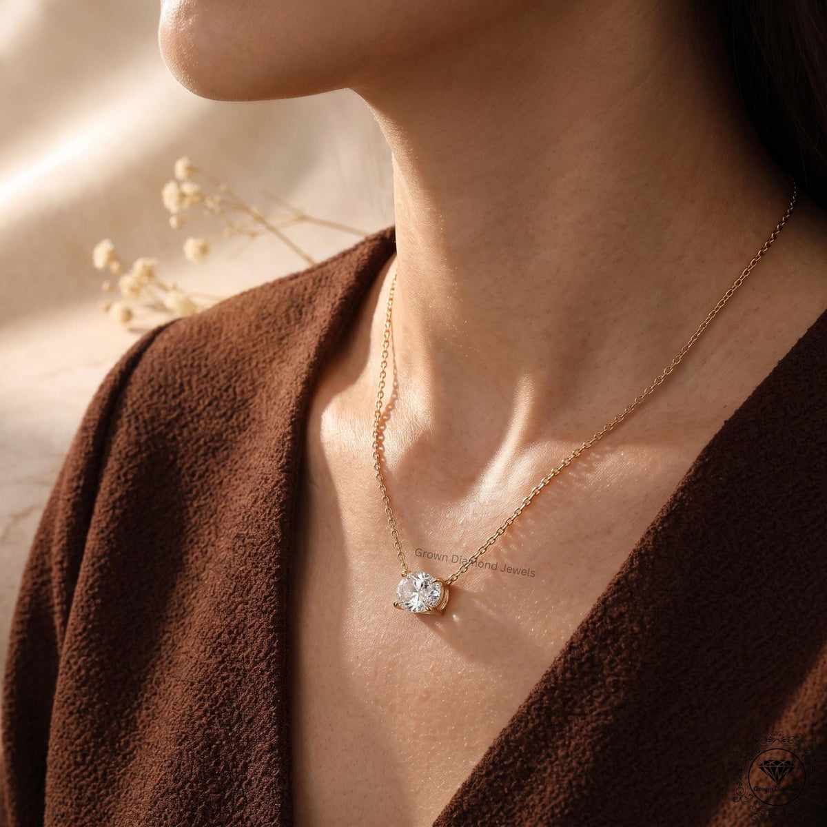 East West Oval Lab Grown Diamond Solitaire Pendant 14K Gold - GrownDiamondJewels