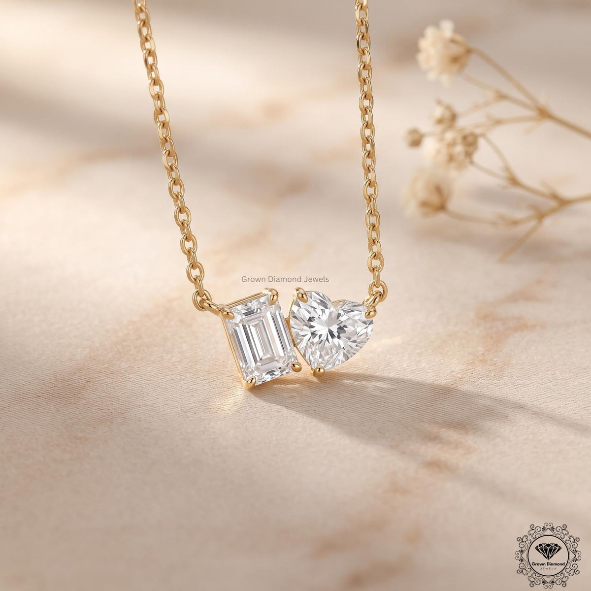 Heart & Emerald Lab Grown Diamond Toi Et Moi Necklace 18K - GrownDiamondJewels