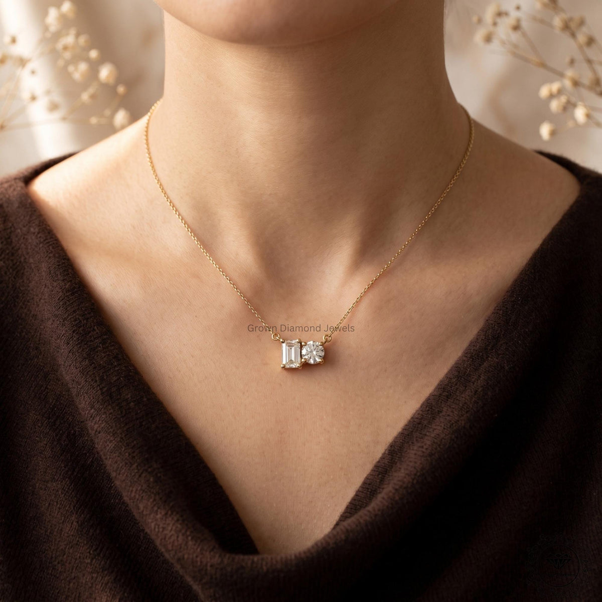 Round & Emerald Lab Grown Diamond Toi Et Moi Necklace 18K - GrownDiamondJewels