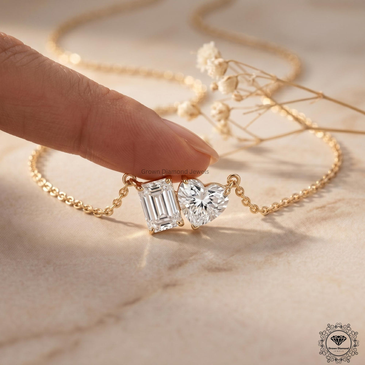 Heart & Emerald Lab Grown Diamond Toi Et Moi Necklace 18K - GrownDiamondJewels