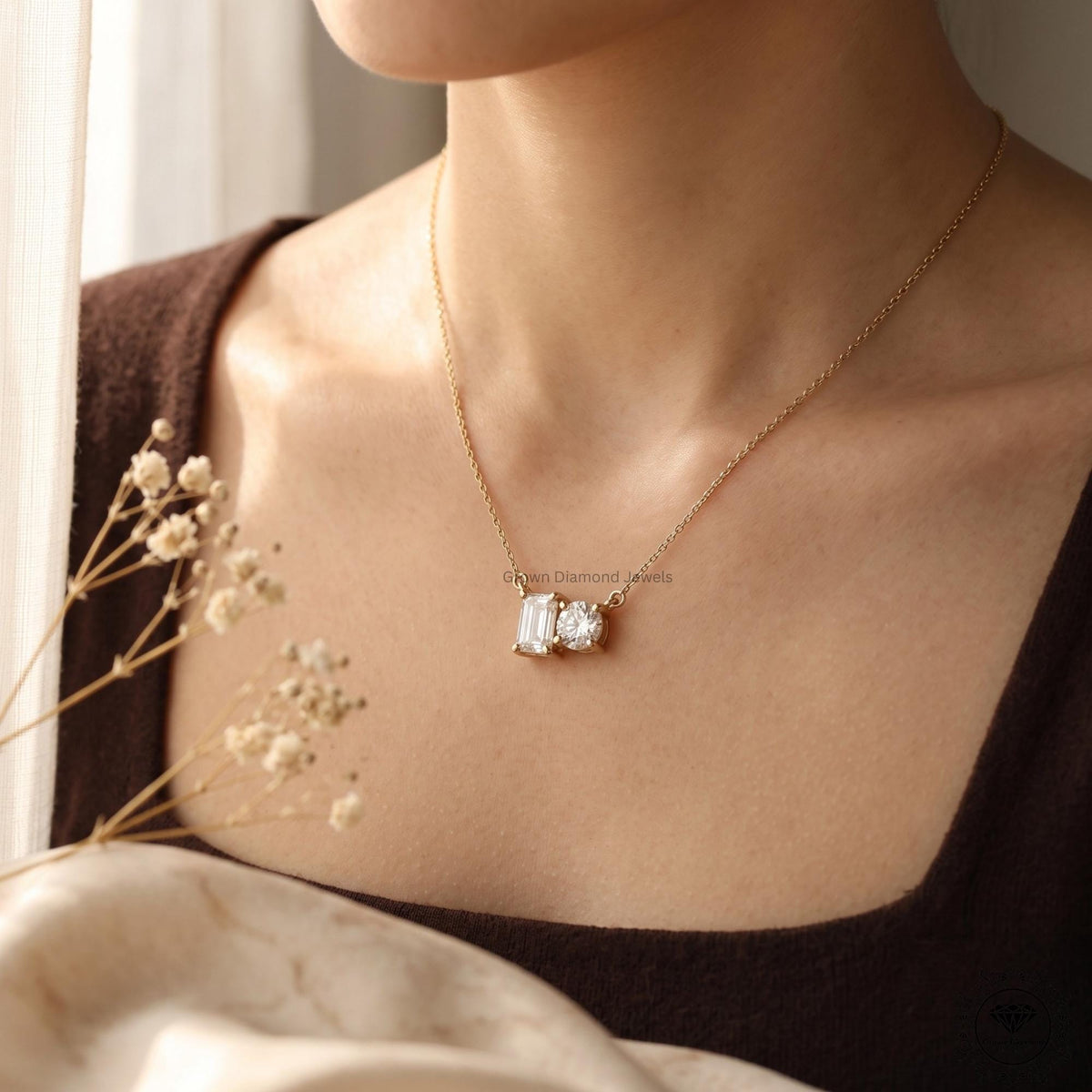 Round & Emerald Lab Grown Diamond Toi Et Moi Necklace 18K - GrownDiamondJewels