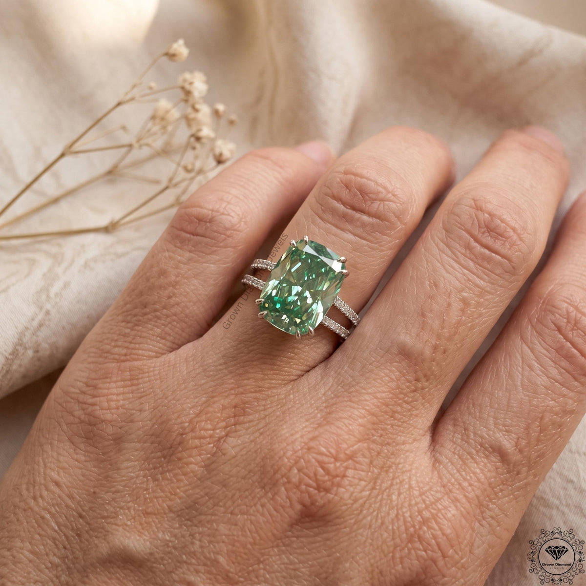 4CT Vivid Green Lab Grown Diamond Engagement Ring 14K Gold